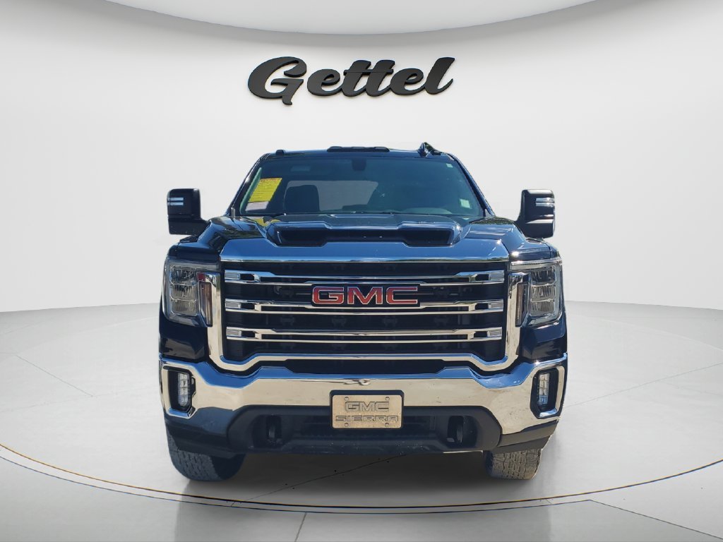 Used 2021 Black GMC SLE image 2