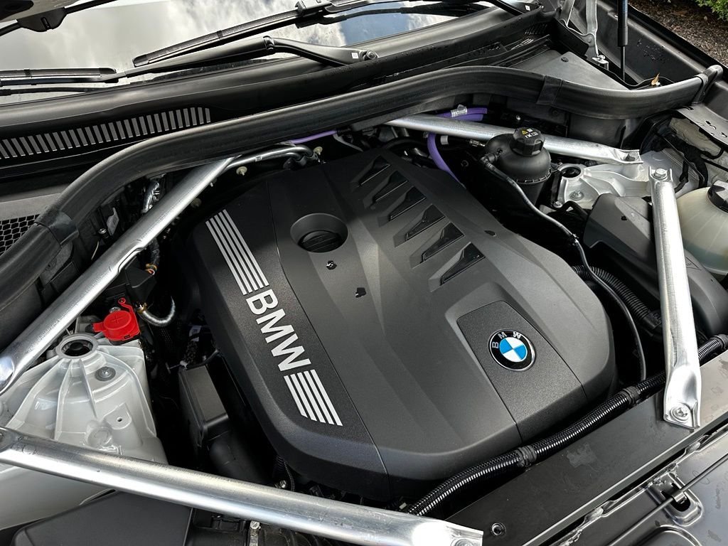 Certified Used 2026 White BMW sDrive40i image 26