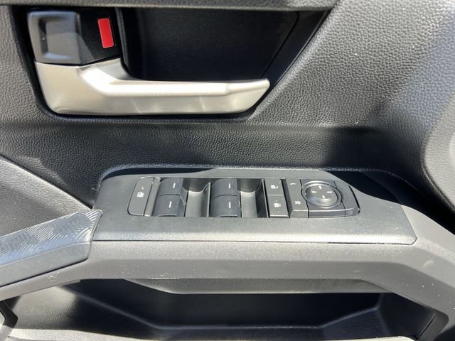 2024 Toyota Tacoma SR5 - Photo 22
