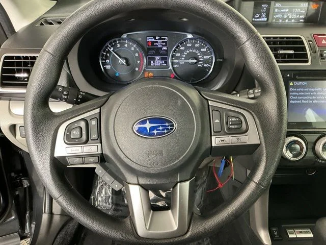 Used 2018 Gray Subaru 2.5i Premium image 16