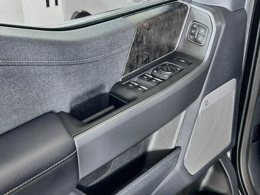 New 2026 Carbonized Gray Metallic Ford Lariat image 12