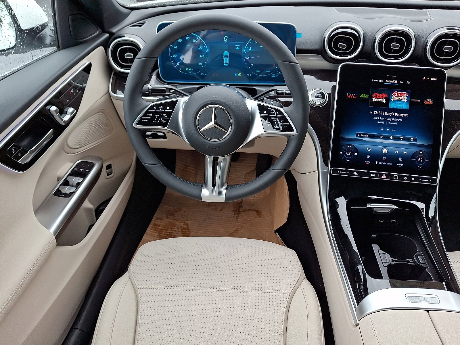 New 2026 Polar White Mercedes-Benz C 300 image 32