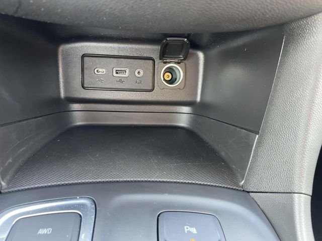 2024 Chevrolet Equinox LT - Photo 27