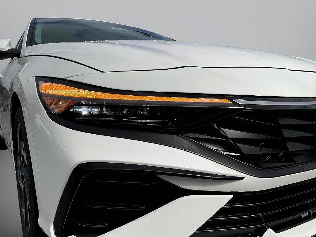 New 2026 White Hyundai Limited image 28