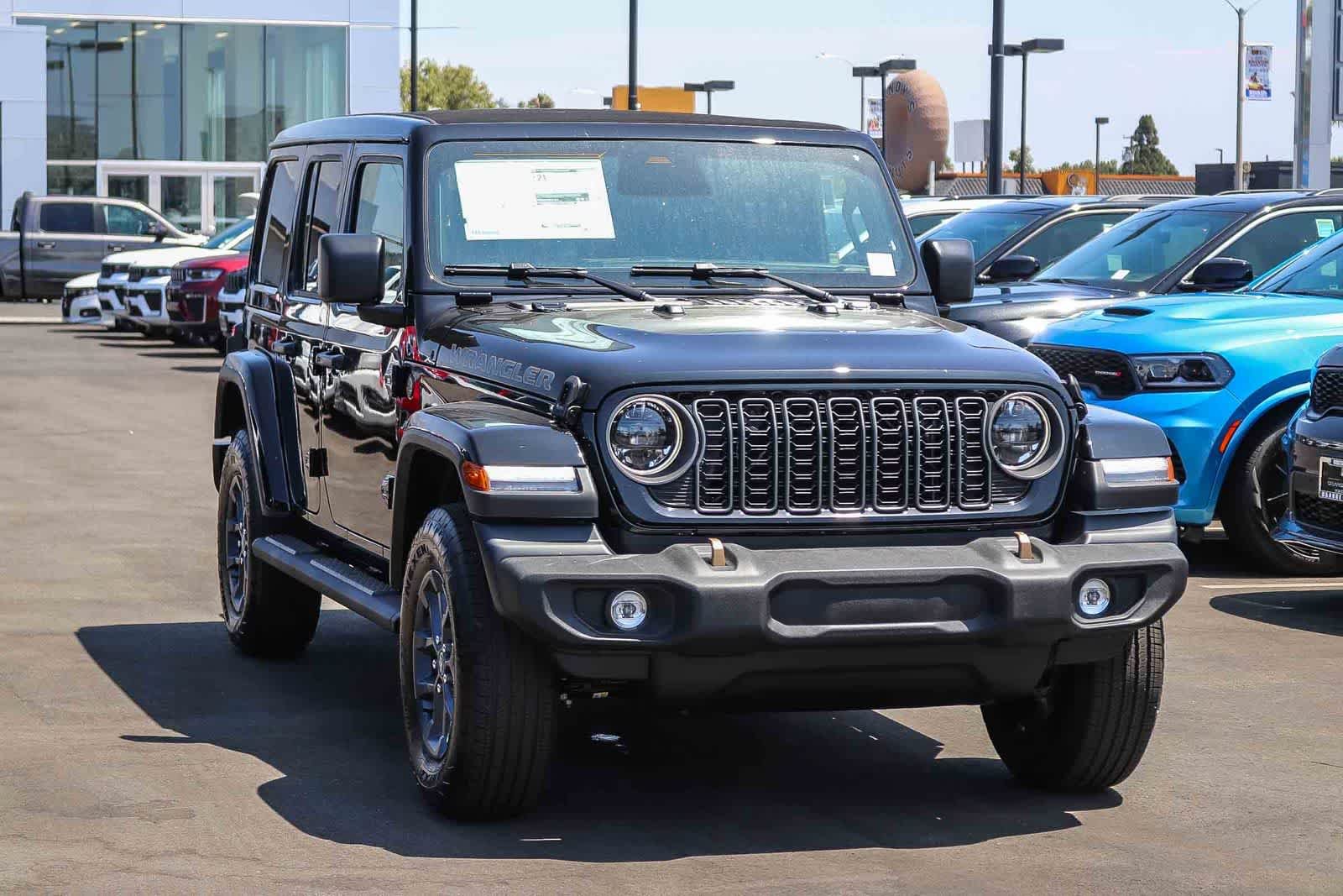 New 2026 Black Clear-Coat Exterior Paint Jeep 85th Anniversary image 3