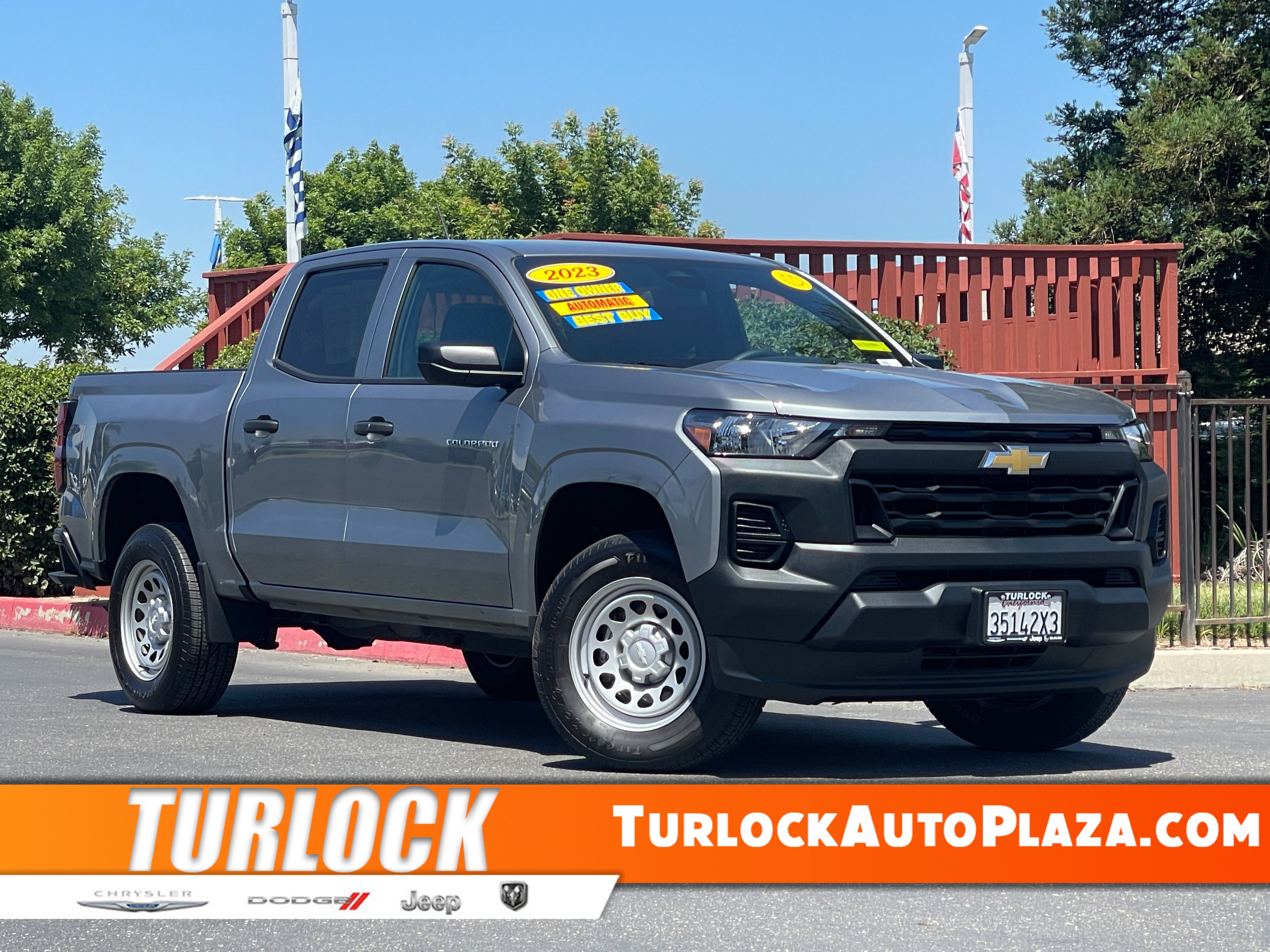 2023 Chevrolet Colorado 2WD Work Truck Crew Cab Short Box's photo