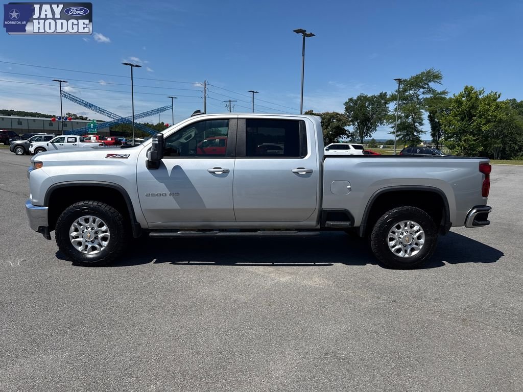 Used 2022 Silver Chevrolet LT image 3