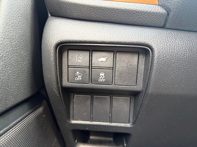 Certified Used 2017 Silver Honda Touring image 17