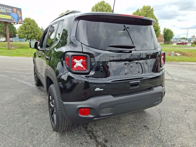 Used 2023 Black Jeep Altitude image 8