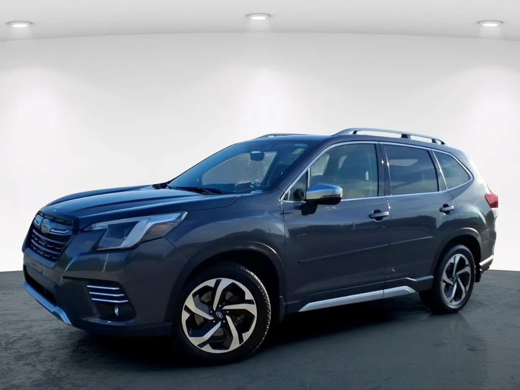 Used 2022 Gray Subaru Touring image 2