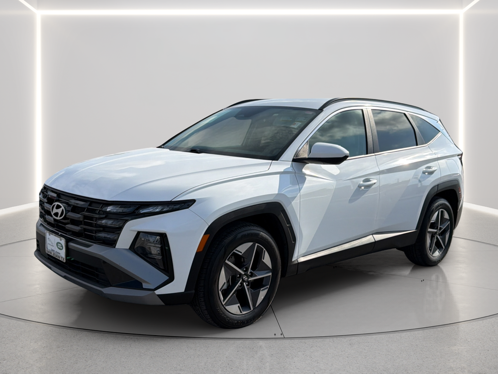 Used 2026 White Hyundai SEL image 12