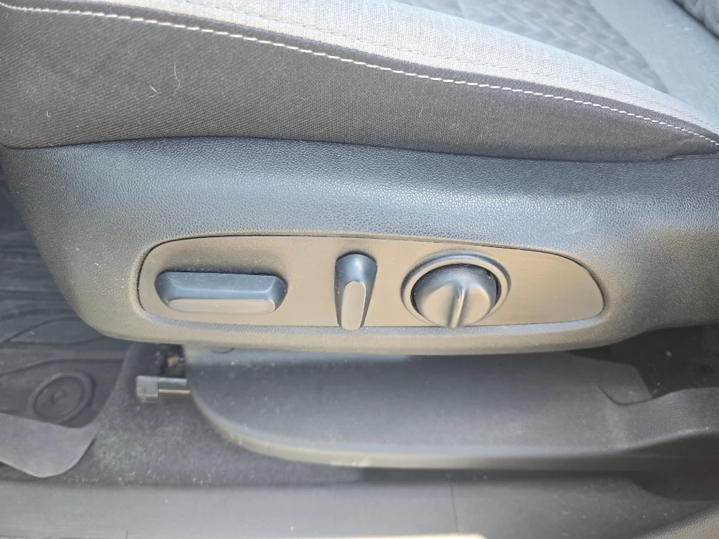 Used 2020 Nightfall Gray Metallic Chevrolet LS image 16