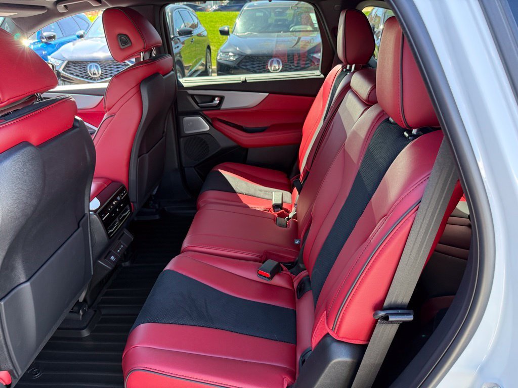 2026 Acura MDX A-Spec Package - Photo 18