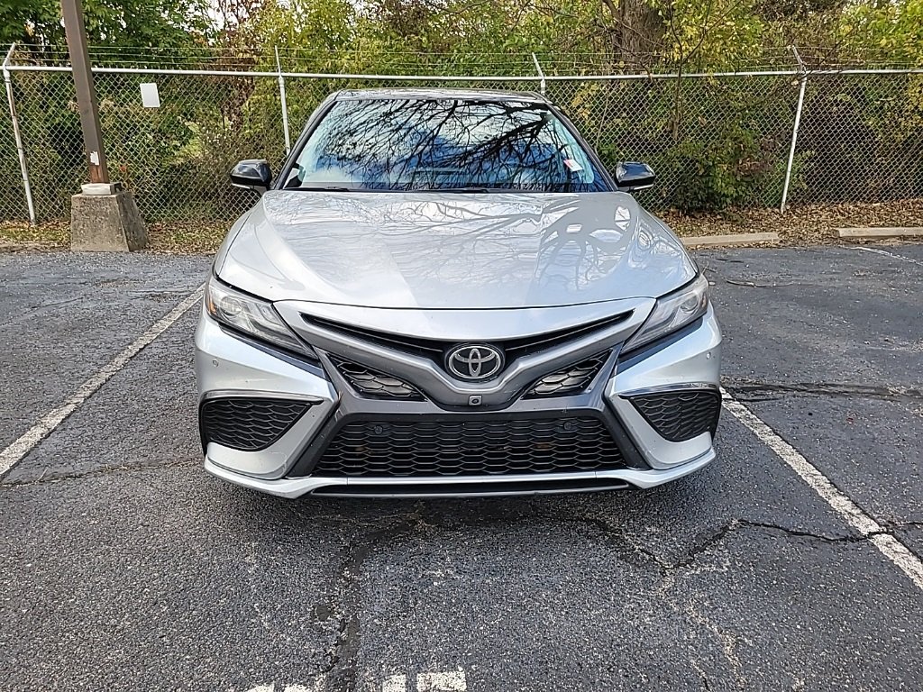 2021 Toyota Camry XSE V6 photo 2