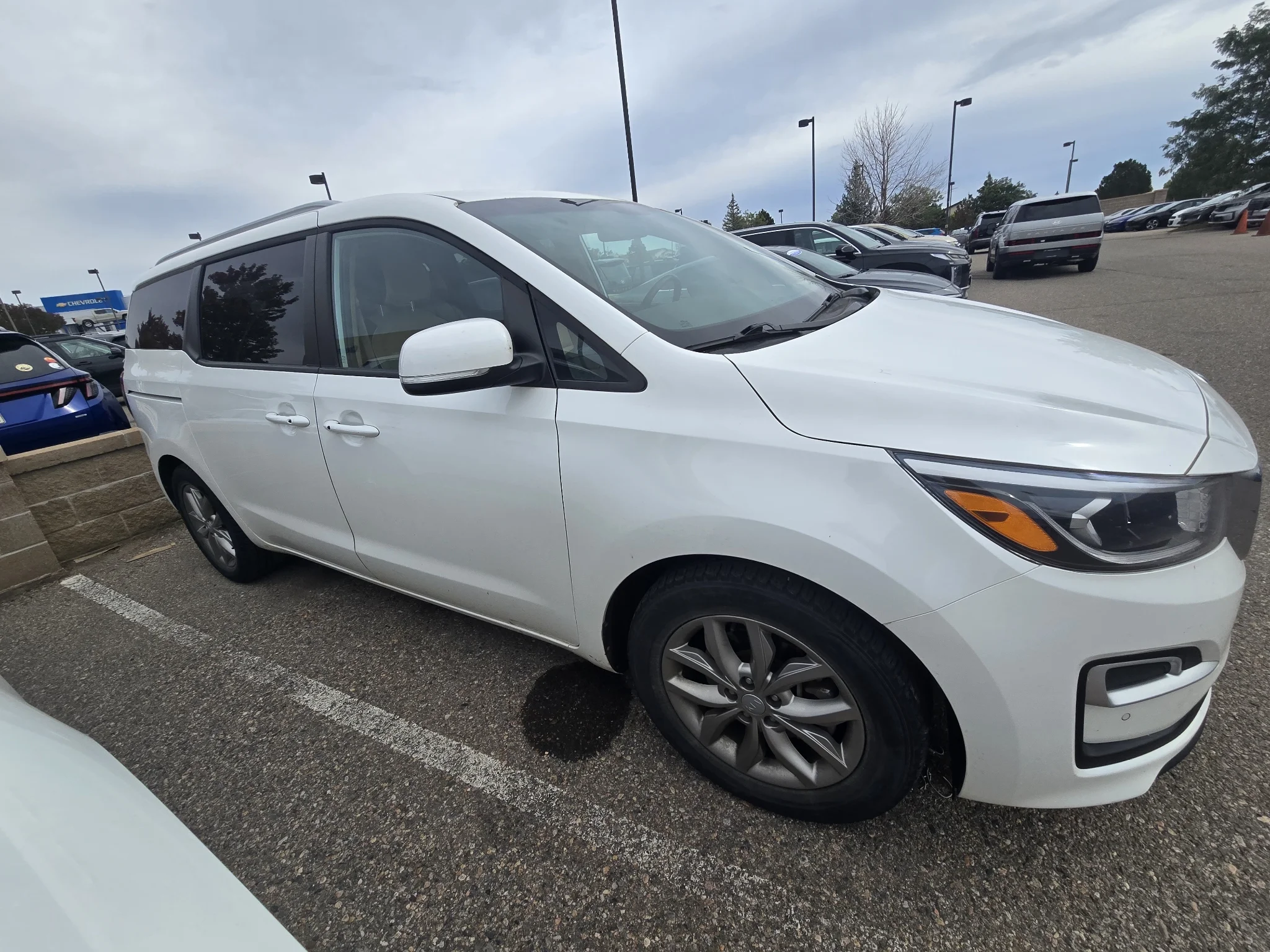Used 2020 Snow White Pearl Kia EX image 7