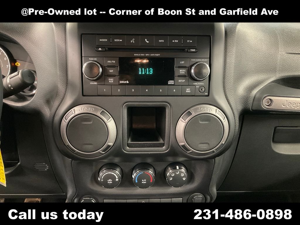 Used 2015 Black Jeep Unlimited Sport image 19