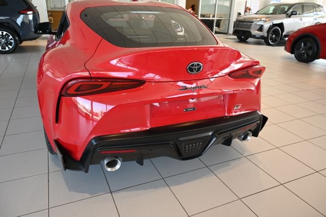 New 2026 Renaissance Red 2.0 Toyota  3.0 MT image 5
