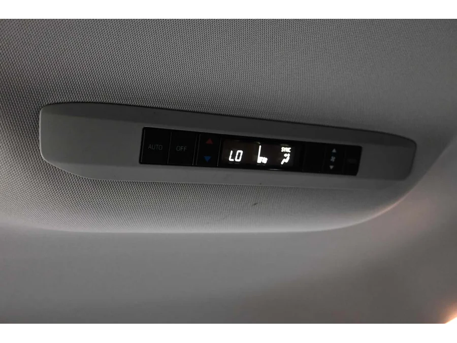 New 2026 WHITE Toyota LE Mobility Handicap Van image 29