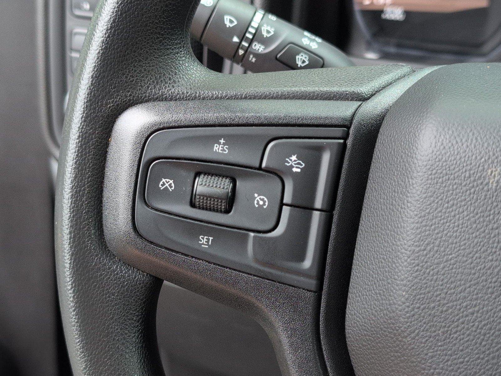 Used 2025 Black Chevrolet Custom image 29