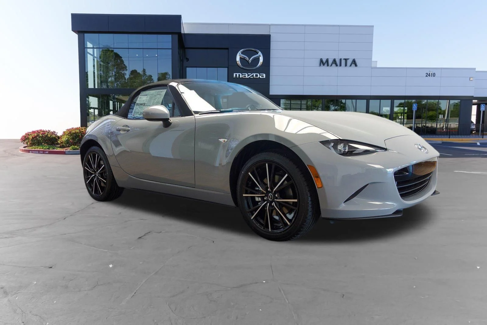 New 2026 Aero Gray Metallic Mazda Grand Touring image 5