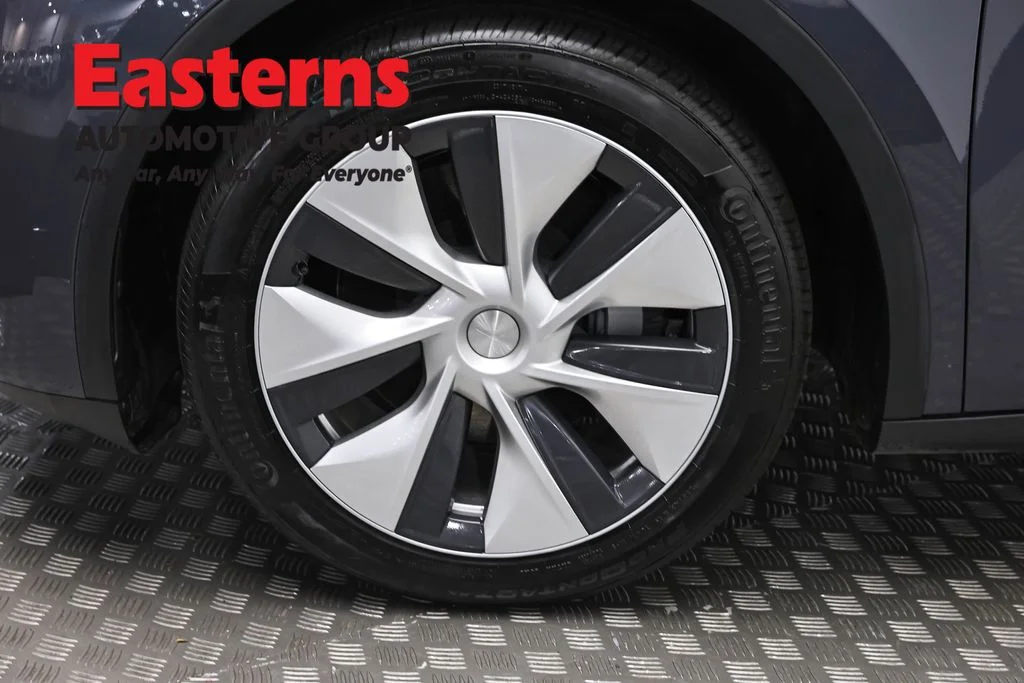 Used 2021 Silver Tesla Long Range image 26