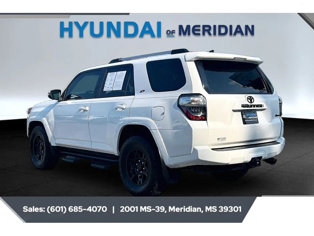 Used 2020 Super White Toyota SR5 Premium image 2