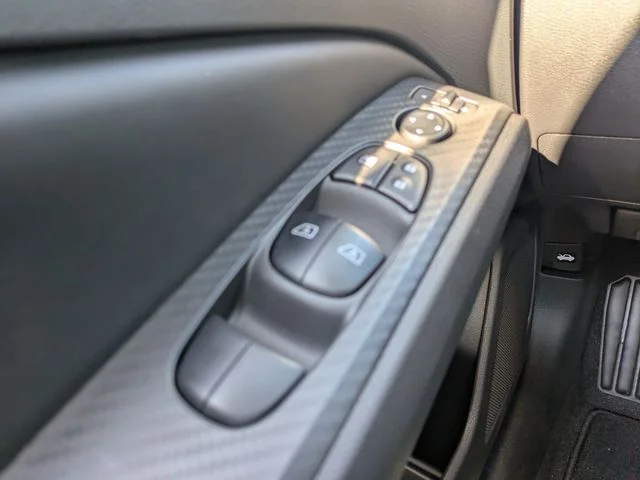 New 2026 Silver Nissan 2.5 SV image 22