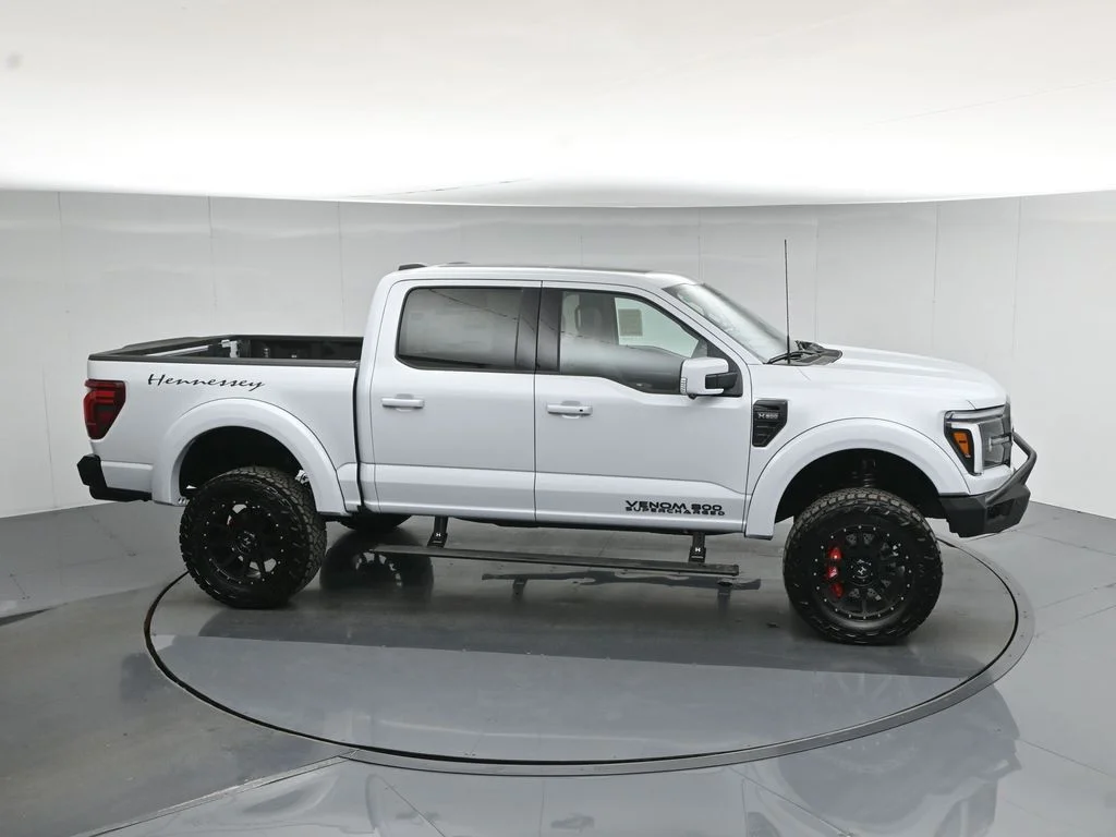 New 2025 White Ford Lariat image 56