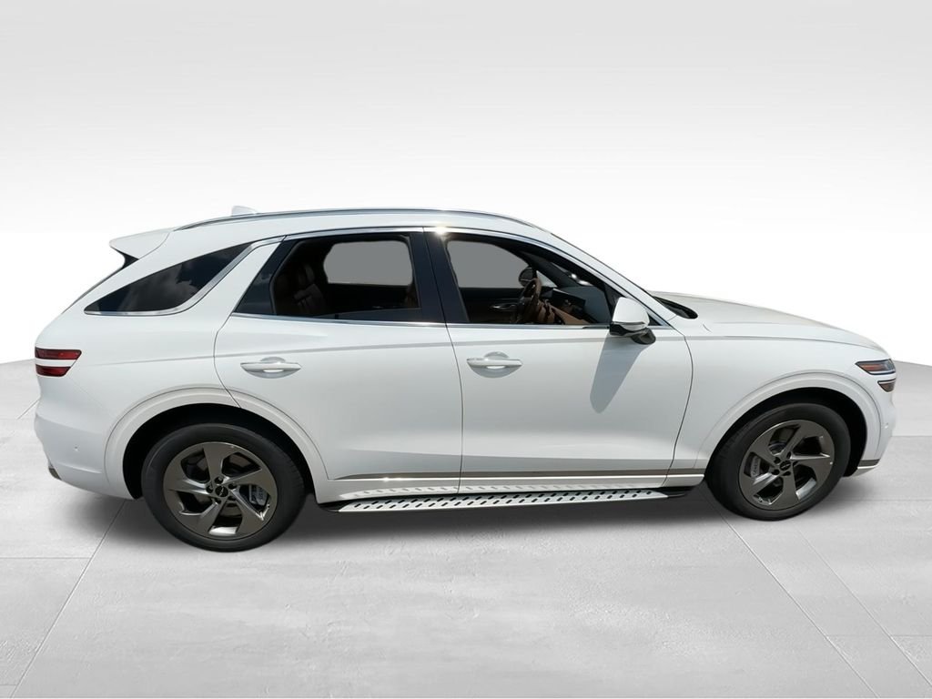 New 2026 White Genesis 2.5T Advanced image 9