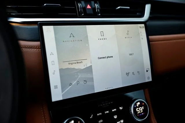 2026 Jaguar F-Pace R-Dynamic S - Photo 40