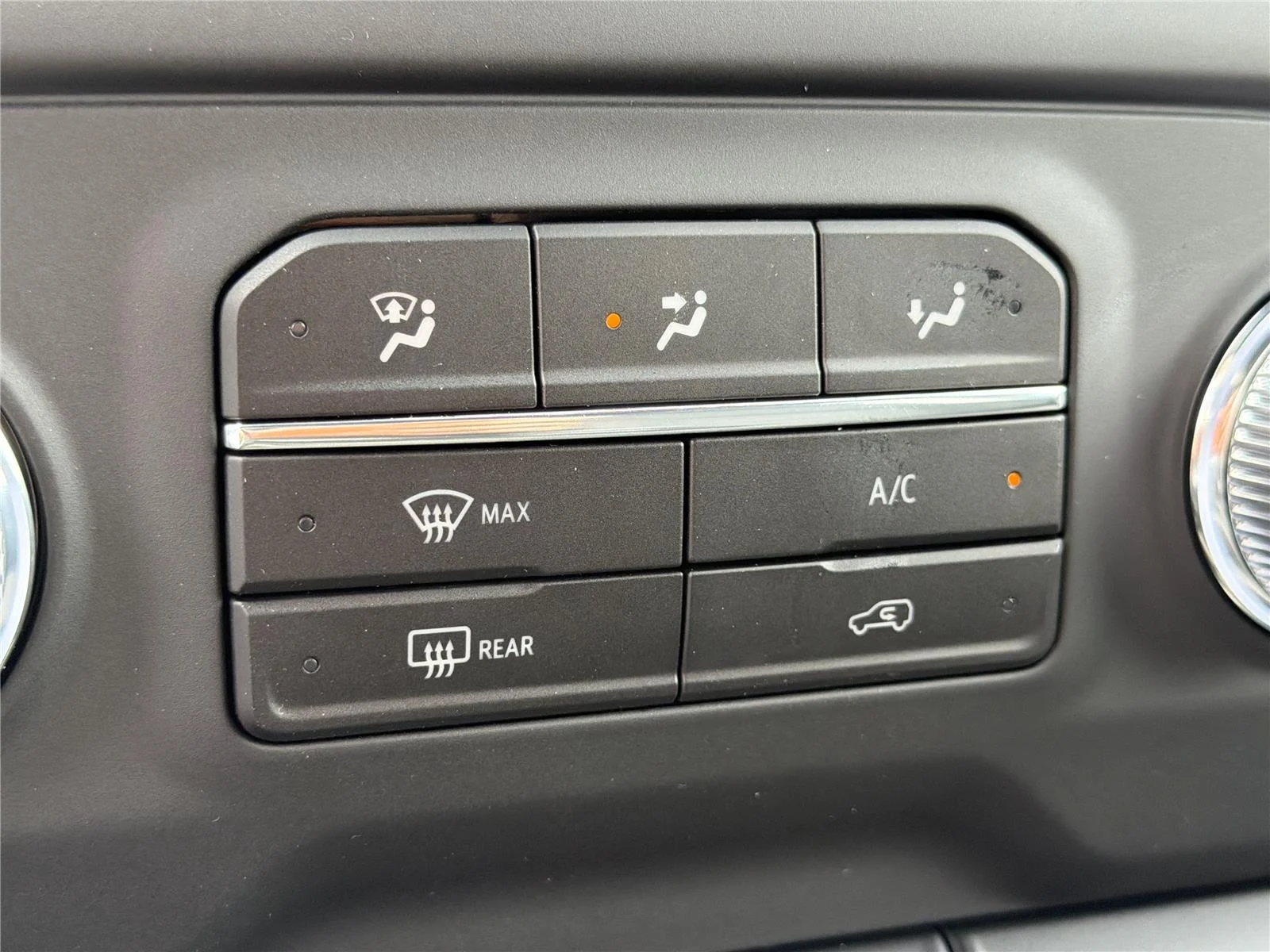 2026 GMC Sierra 3500HD Pro - Photo 28