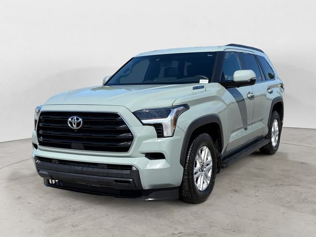 2025 Toyota Sequoia SR5