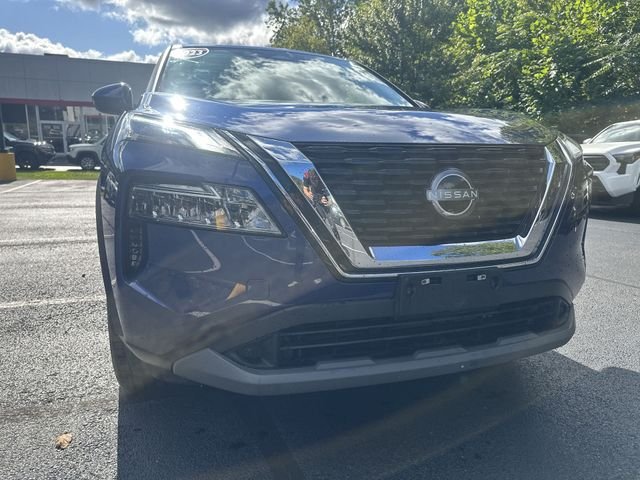 Used 2023 Blue Nissan SV image 11