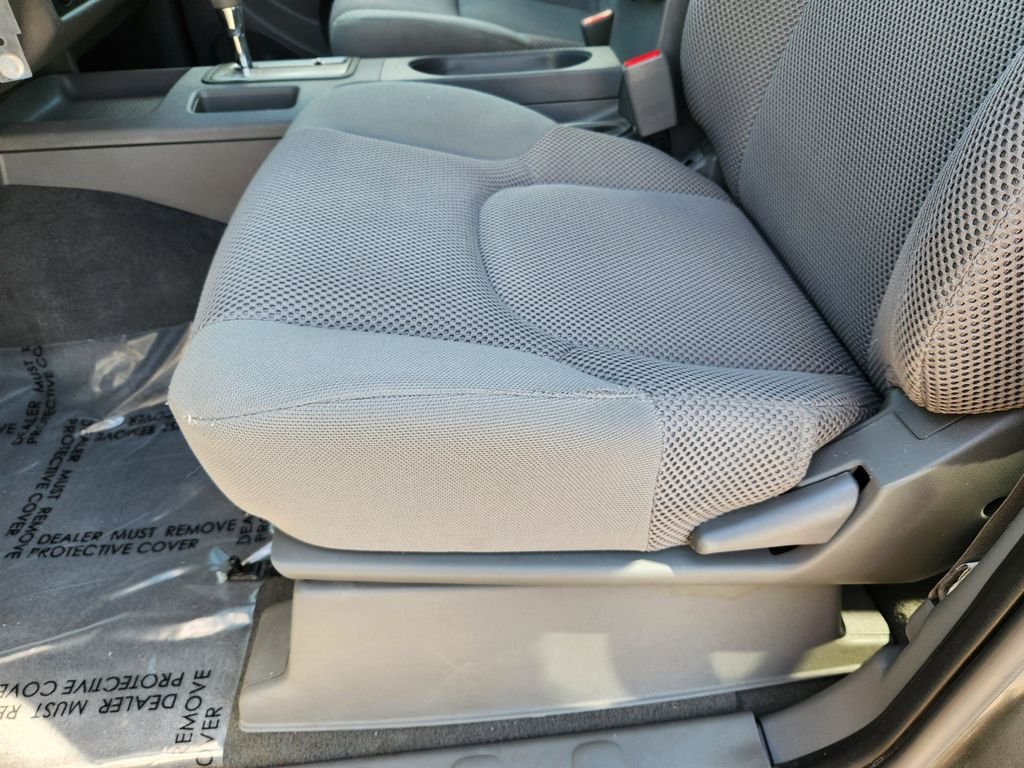 Used 2006 Gray Nissan SE image 20