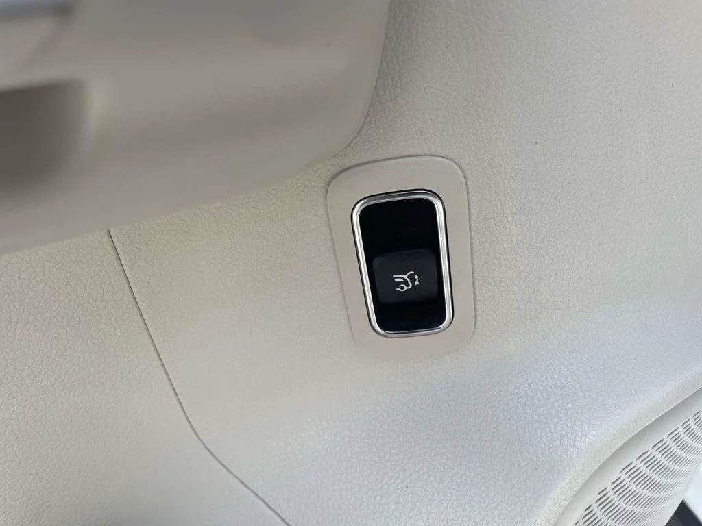 2025 Mercedes-Benz GLA GLA250 - Photo 10