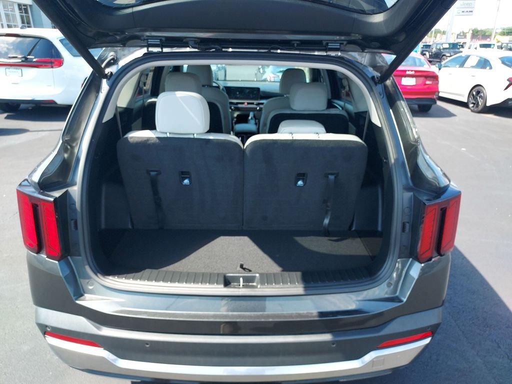 Used 2025 Gray Kia EX image 30