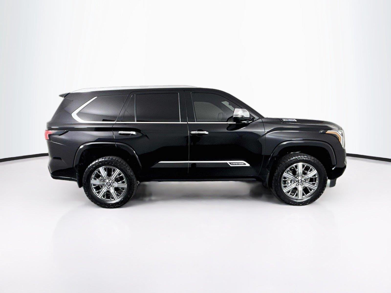 Used 2025 Midnight Black Metallic Toyota Capstone image 11