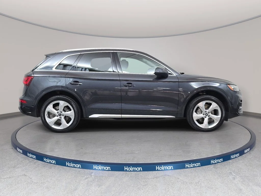 Used 2021 Gray Audi 45 Prestige image 7