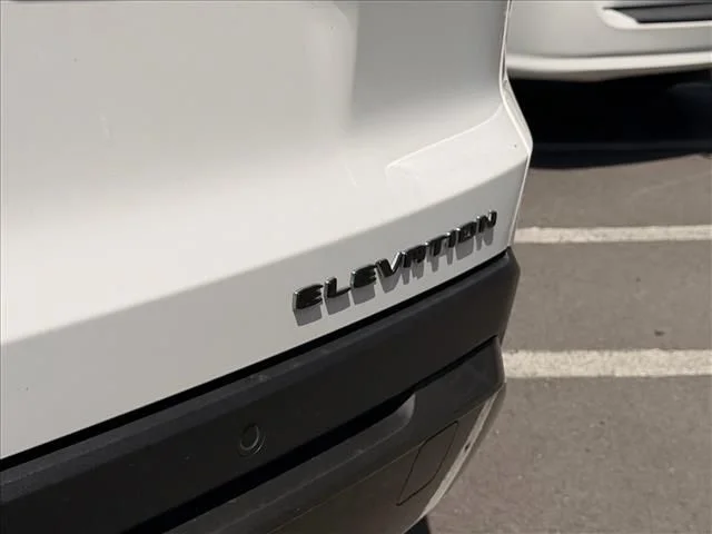 Used 2026 White GMC Elevation image 17