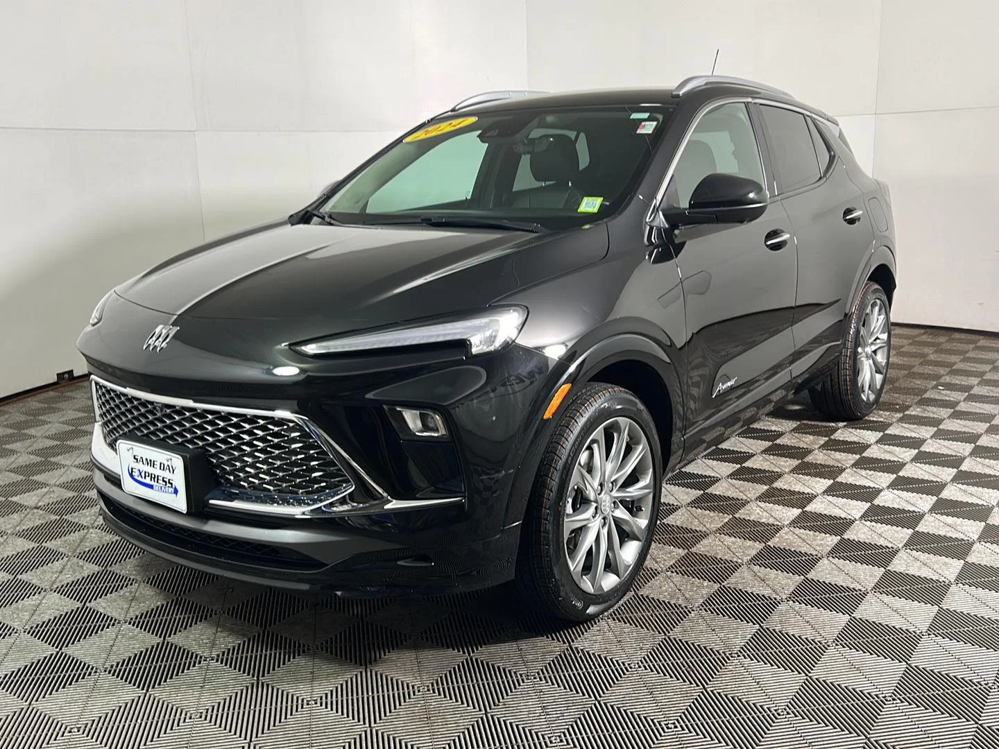Used 2024 Ebony Twilight Metallic Buick Avenir image 11