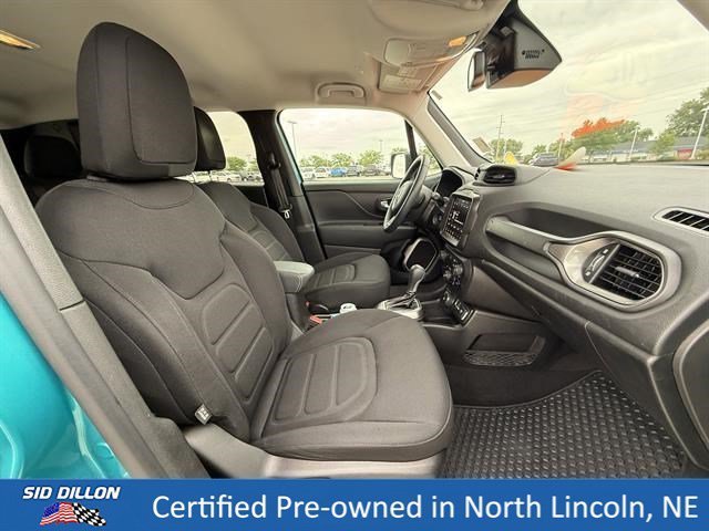 Used 2022 Bikini Metallic Clearcoat Jeep Latitude image 22
