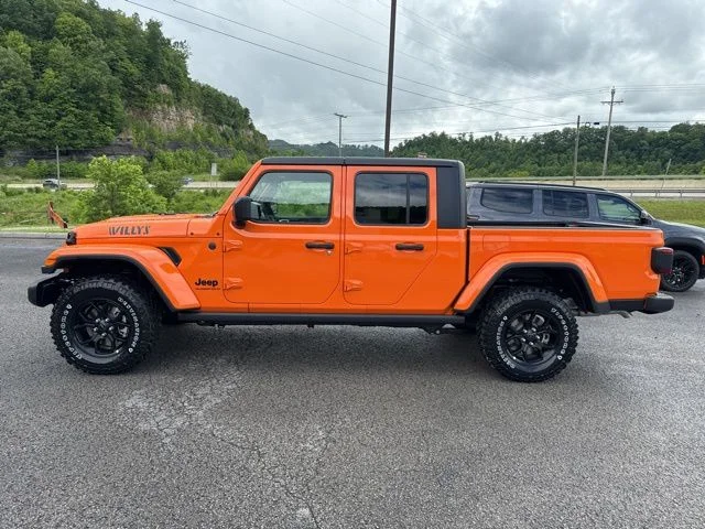 2025 Jeep Gladiator Willys - Photo 6