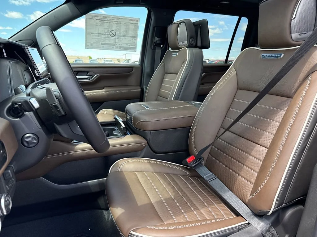 2026 GMC Yukon XL Denali Ultimate - Photo 18