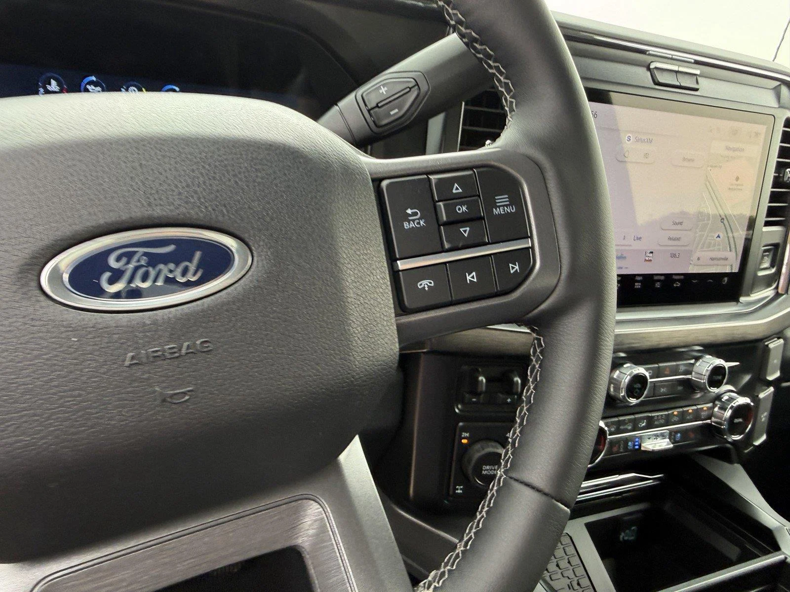 New 2026 Agate Black Metallic Ford F-350® Lariat® image 20