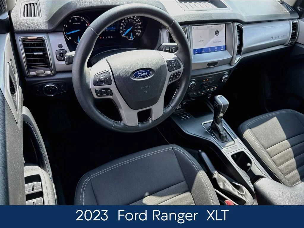 Used 2023 Blue Ford XLT image 23