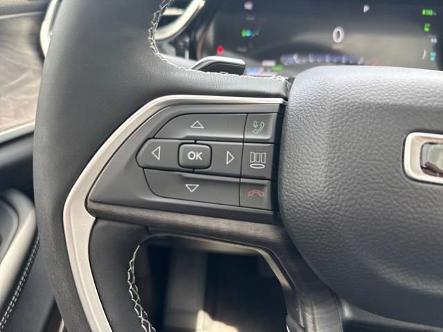 New 2024 Silver Zynith Jeep Base 4xe image 31