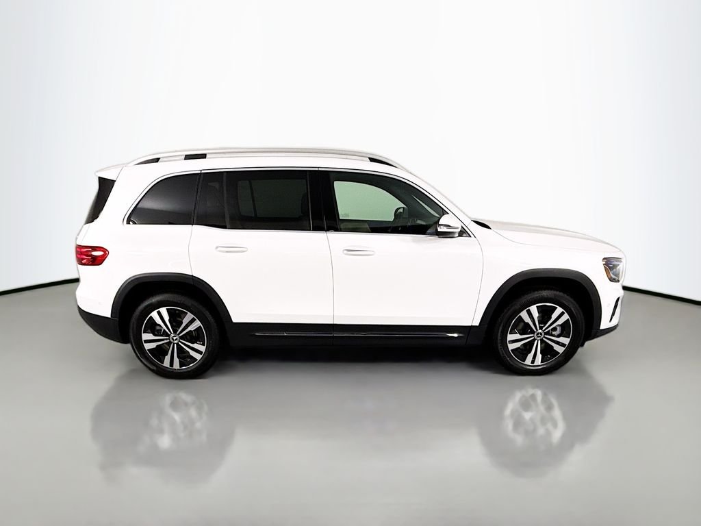 Used 2025 White Mercedes-Benz GLB 250 image 8
