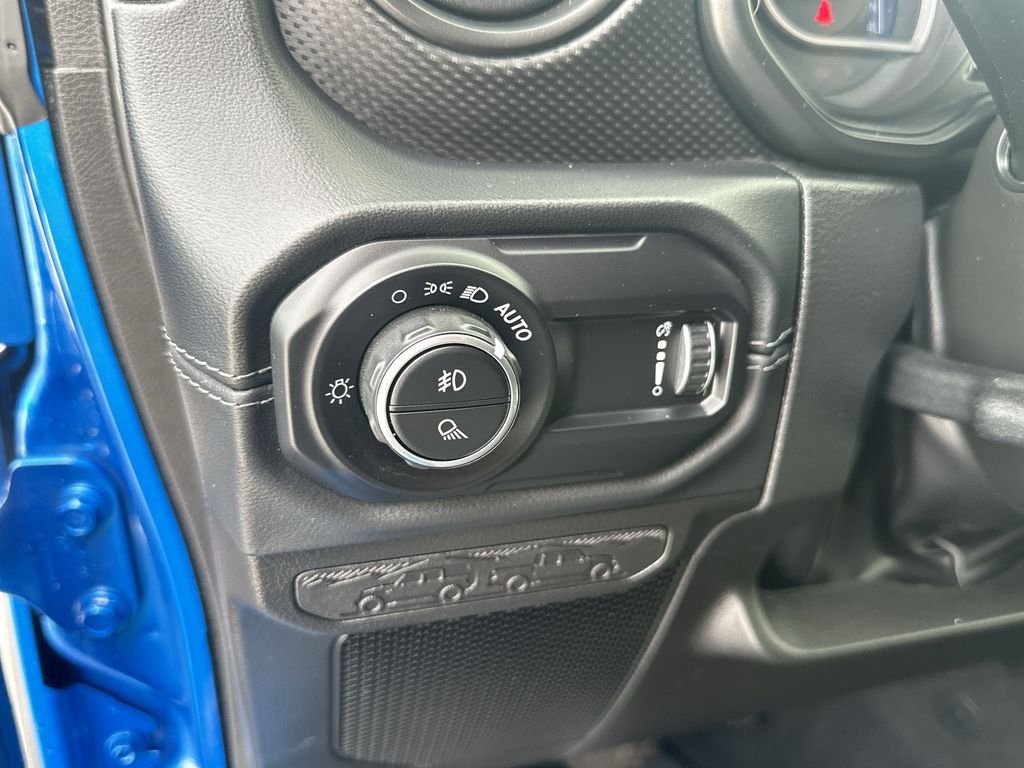 2024 JEEP GLADIATOR - Image 14