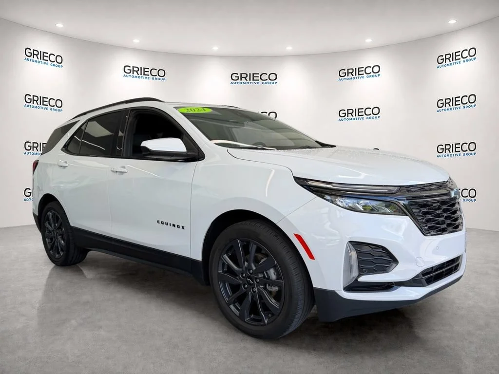 Used 2024 Summit White Chevrolet RS image 1