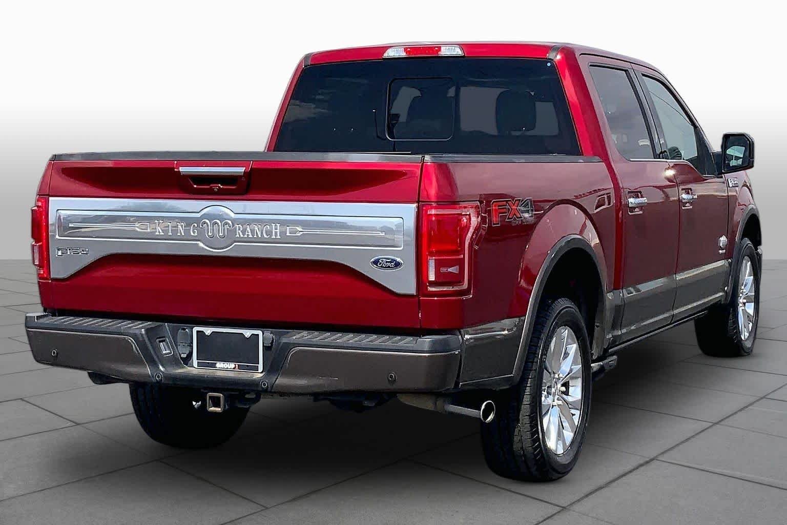 Used 2016 Ruby Red Metallic Clear Coat/Caribou Metallic Ford King Ranch image 13